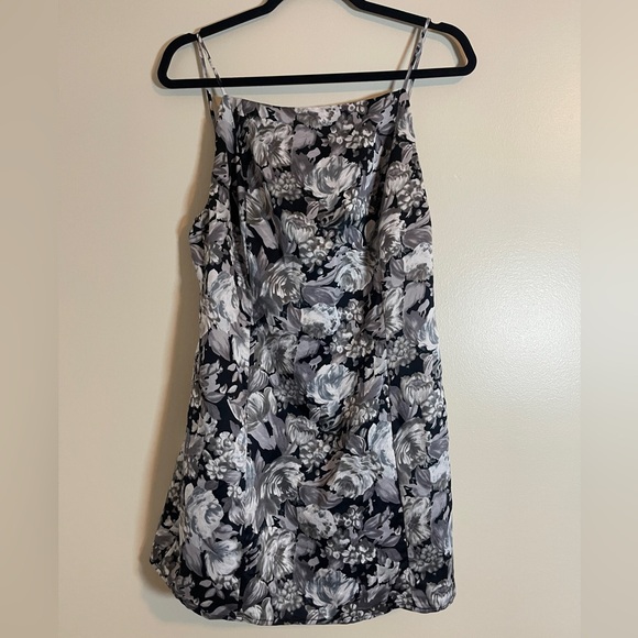 After Party By Nasty Gal Womens Dress Size Large Black Floral Print Sexy Mini - Picture 5 of 13